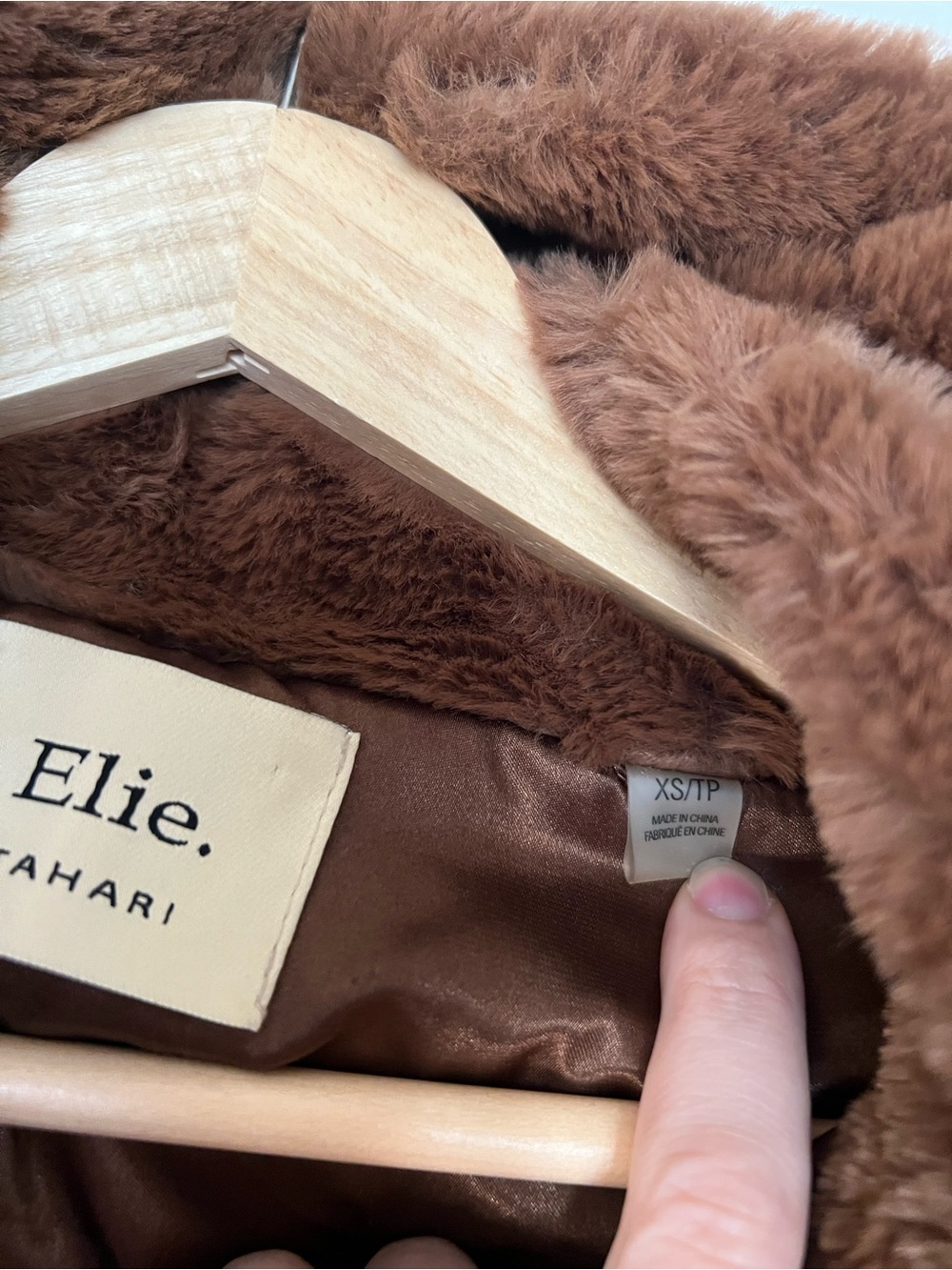 Elie Tahari Chestnut Brown Faux Fur Hooded Jacket - Picture 3 of 10
